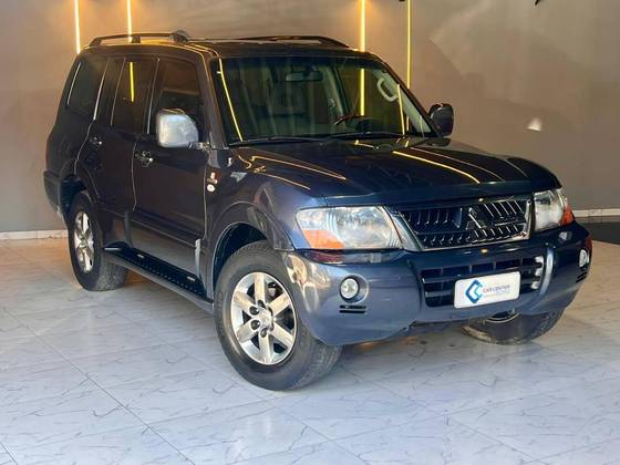 MITSUBISHI PAJERO FULL 3.8 HPE 4X4 V6 24V GASOLINA 4P AUTOMÁTICO